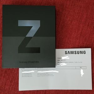New Unlocked Galaxy Fold 3 512gb With Bonus Gifts